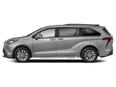 2024 Toyota Sienna XLE 8 Passenger