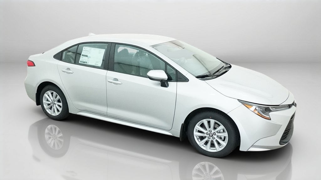 2027 Toyota Corolla LE