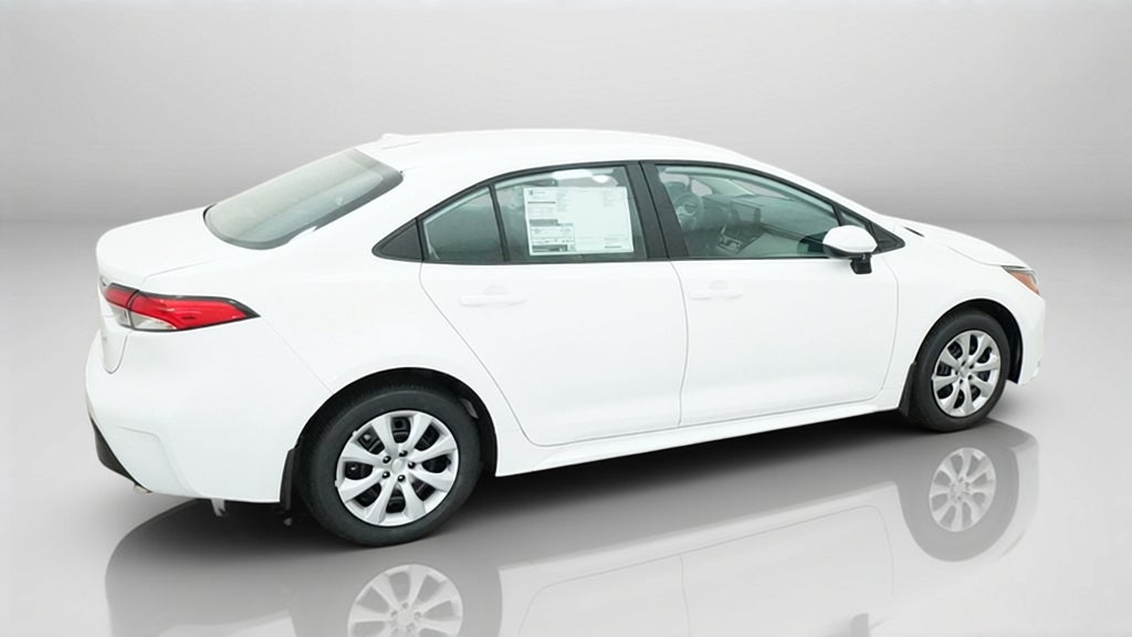 2027 Toyota Corolla LE