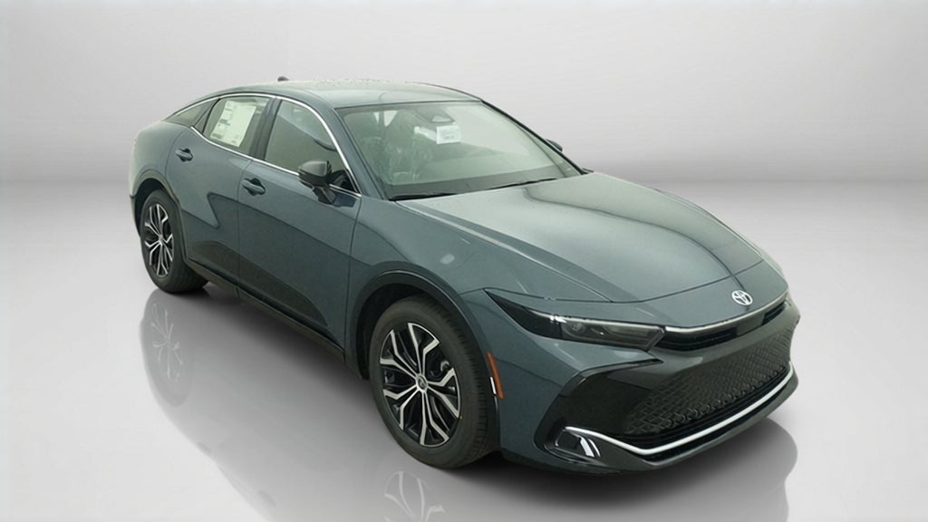 2027 Toyota Toyota Crown XLE
