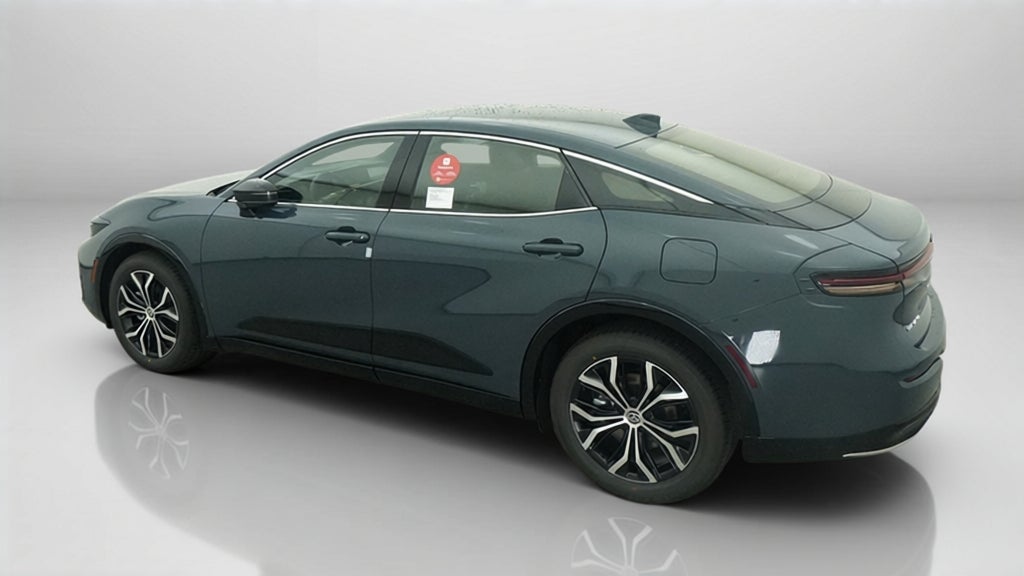 2027 Toyota Toyota Crown XLE