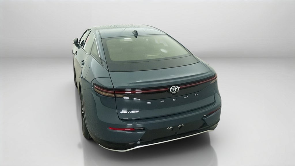 2027 Toyota Toyota Crown XLE