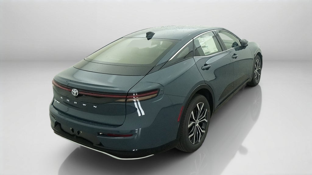 2027 Toyota Toyota Crown XLE