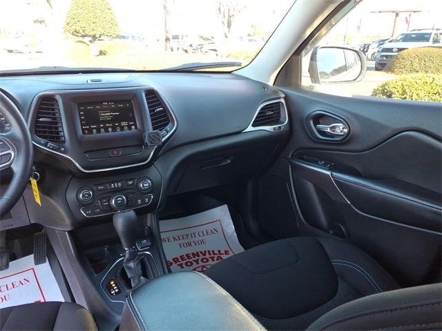 2019 Jeep Cherokee Latitude