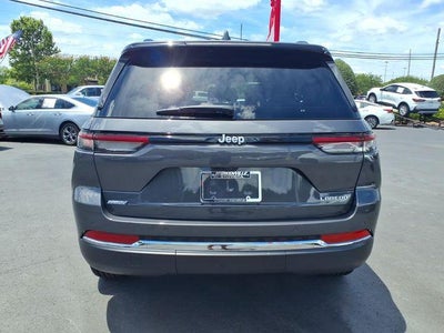 2025 Jeep Grand Cherokee Laredo
