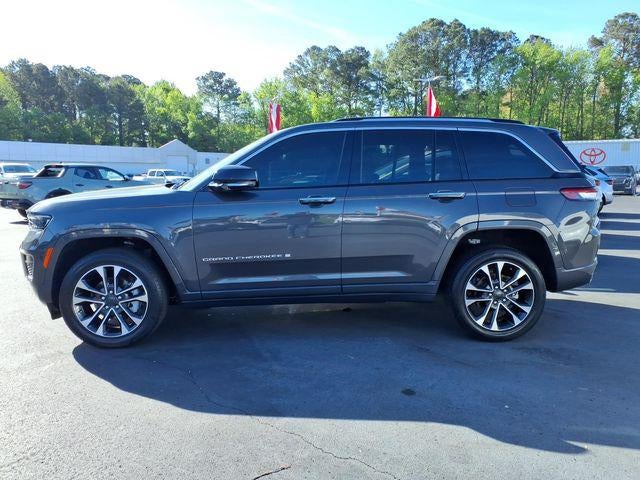 2022 Jeep Grand Cherokee Overland