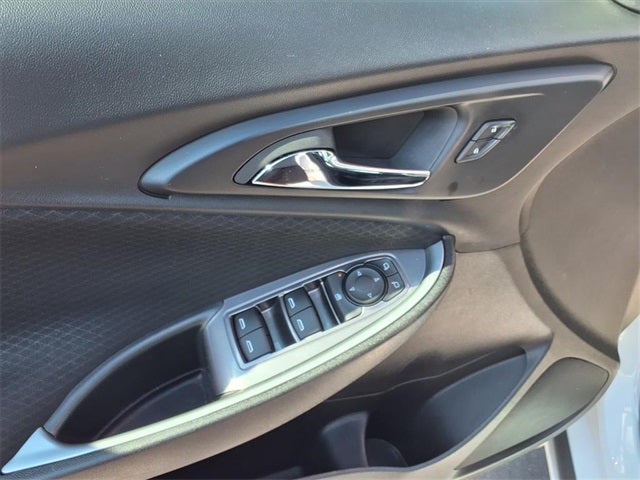 2024 Chevrolet Malibu LS 1FL