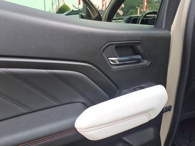 2023 GMC Canyon AT4X