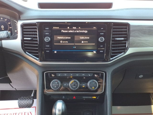 2023 Volkswagen Atlas Cross Sport 2.0T SE w/Technology