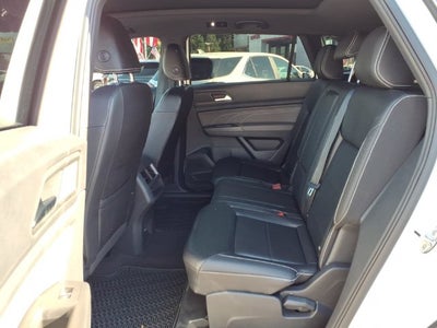 2023 Volkswagen Atlas Cross Sport 2.0T SE w/Technology