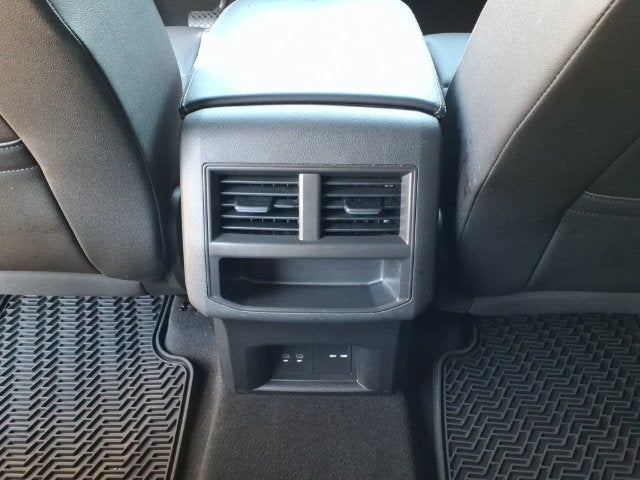 2023 Volkswagen Atlas Cross Sport 2.0T SE w/Technology