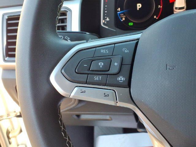 2023 Volkswagen Atlas Cross Sport 2.0T SE w/Technology