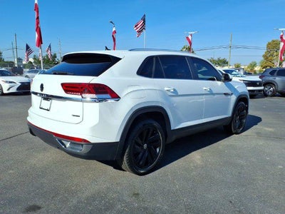 2023 Volkswagen Atlas Cross Sport 2.0T SE w/Technology