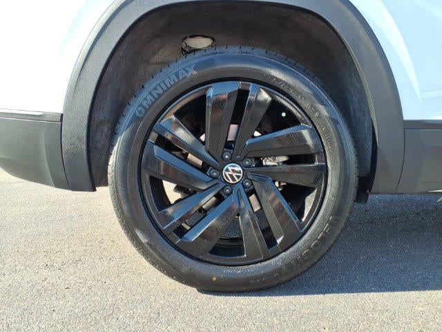 2023 Volkswagen Atlas Cross Sport 2.0T SE w/Technology
