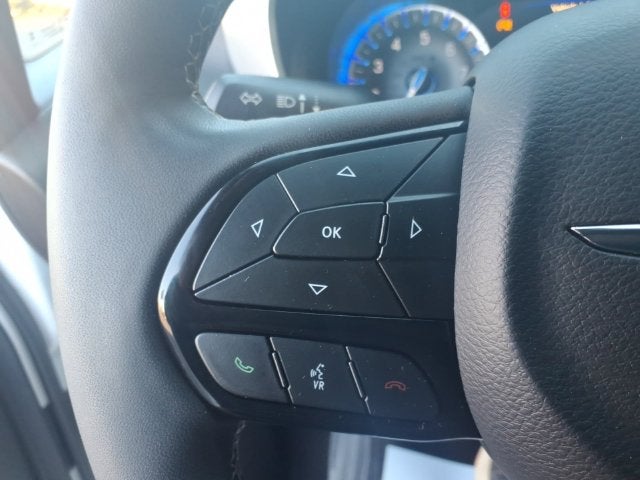 2024 Chrysler Pacifica Touring