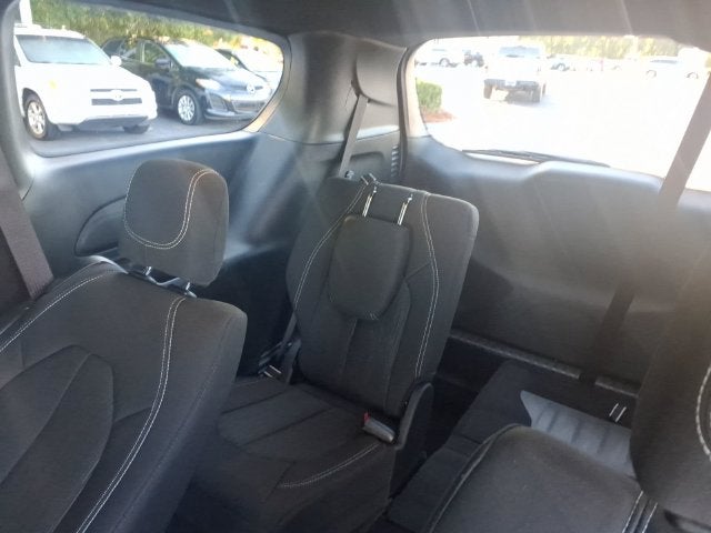 2024 Chrysler Pacifica Touring