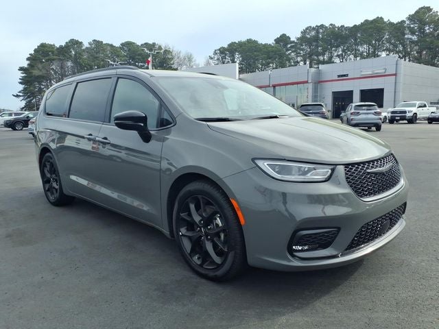 2025 Chrysler Pacifica Limited