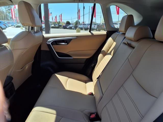 2020 Toyota RAV4 XLE Premium
