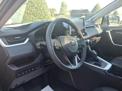 2022 Toyota RAV4 Limited