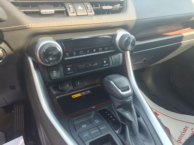2022 Toyota RAV4 Limited