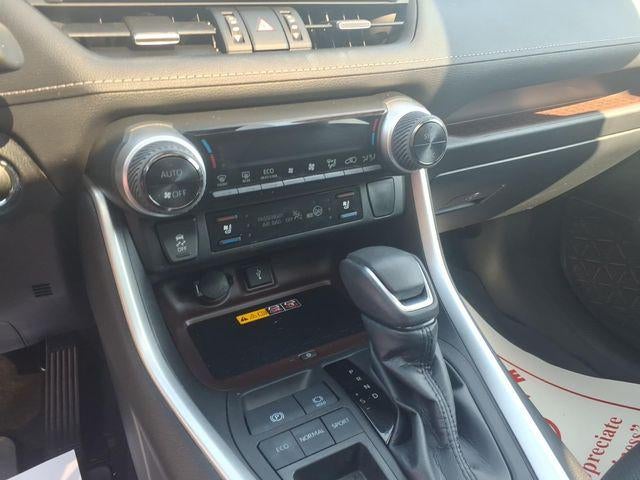 2022 Toyota RAV4 Limited