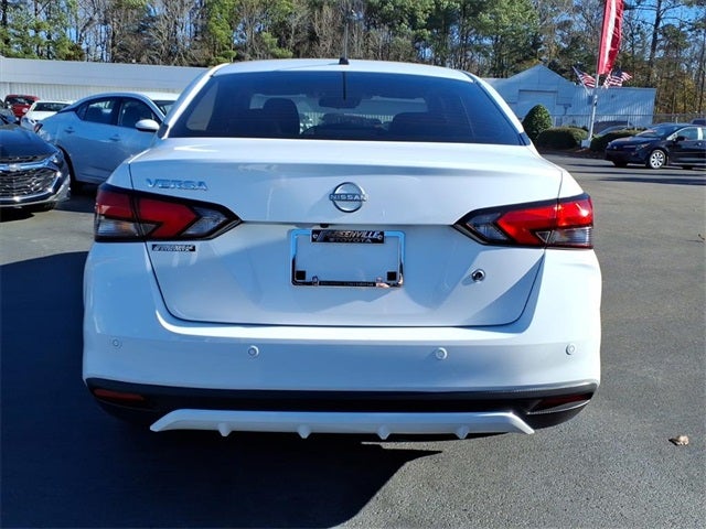 2024 Nissan Versa 1.6 S