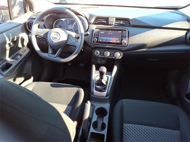 2024 Nissan Versa 1.6 S