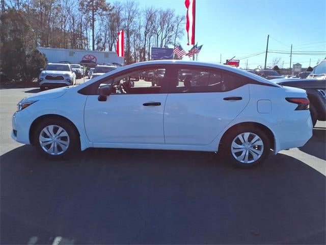 2024 Nissan Versa 1.6 S