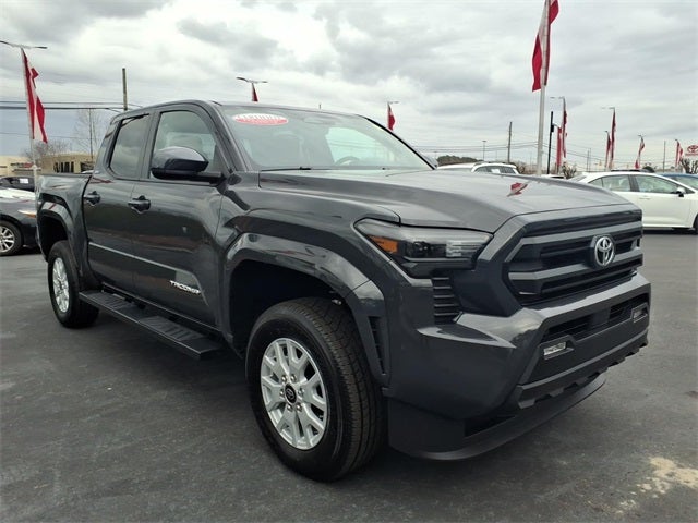 2025 Toyota Tacoma Base