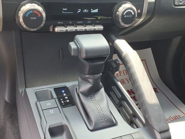2025 Toyota Tacoma SR
