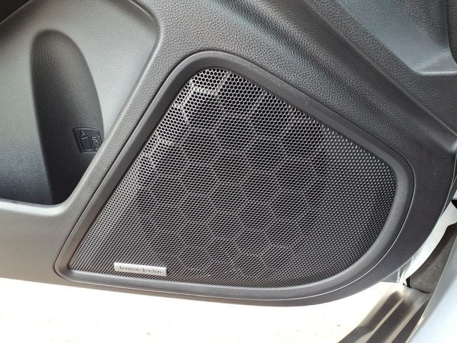 2023 Subaru Outback Touring