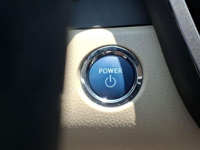 2023 Toyota Camry Hybrid XLE