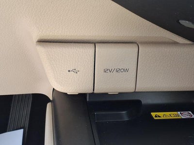 2023 Toyota Camry Hybrid XLE
