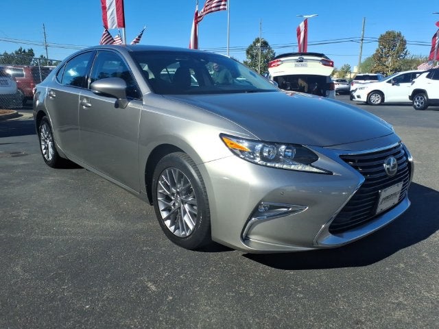 2018 Lexus ES