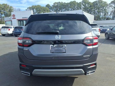 2025 Honda Pilot Base