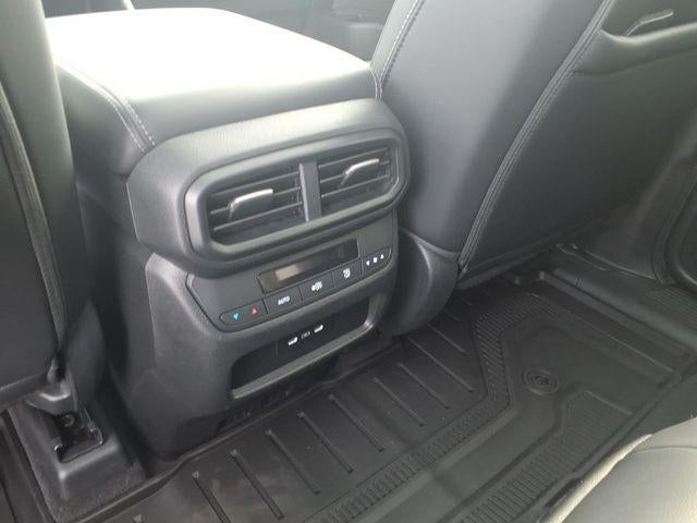 2025 Honda Pilot Base