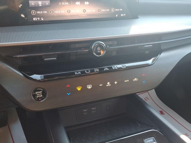 2025 Nissan Murano SV