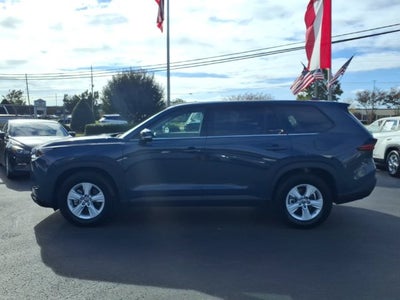 2025 Toyota Grand Highlander LE