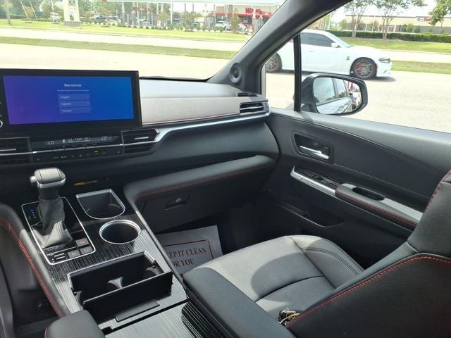 2025 Toyota Sienna XSE 7 Passenger