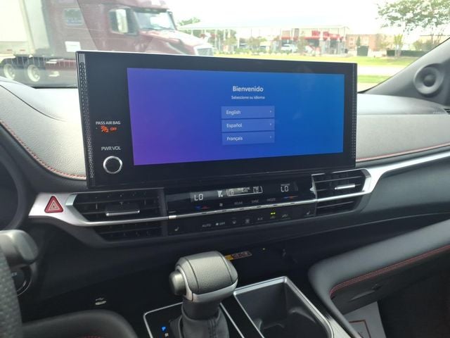 2025 Toyota Sienna XSE 7 Passenger