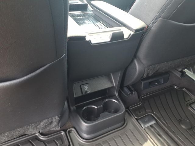 2025 Toyota Sienna XSE 7 Passenger