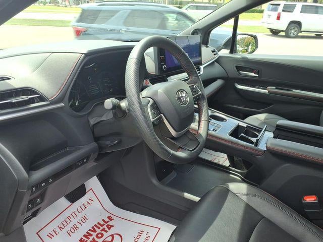 2025 Toyota Sienna XSE 7 Passenger