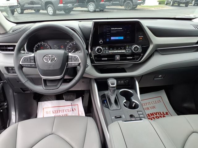2023 Toyota Highlander XLE