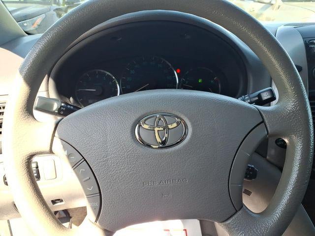 2010 Toyota Sienna LE