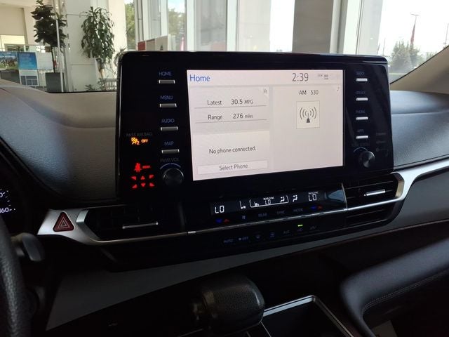 2021 Toyota Sienna LE 8 Passenger