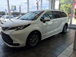 2021 Toyota Sienna LE 8 Passenger