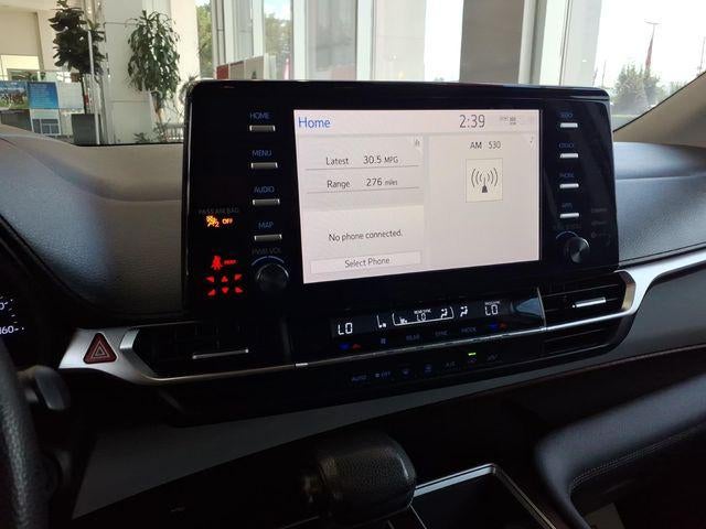 2021 Toyota Sienna LE 8 Passenger
