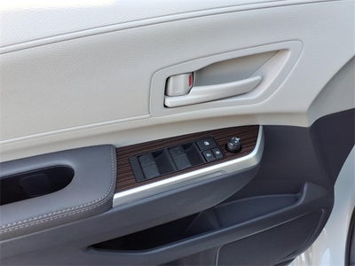 2023 Toyota Sienna LE 8 Passenger