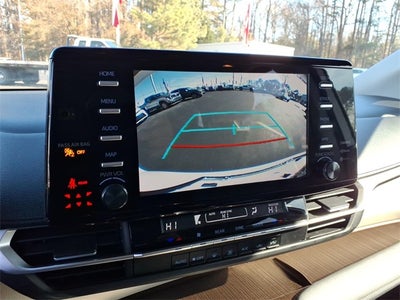 2023 Toyota Sienna LE 8 Passenger