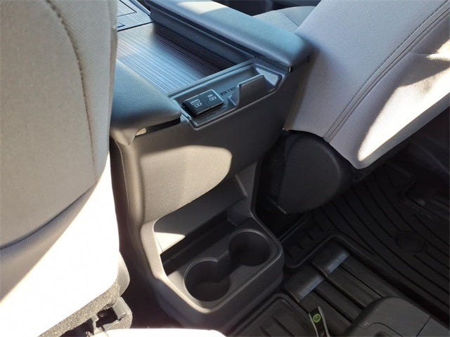 2023 Toyota Sienna LE 8 Passenger